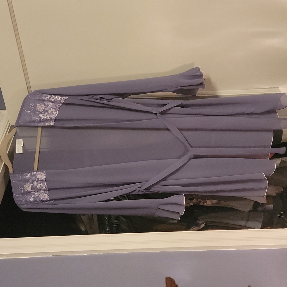 Gilligan & O'Malley Robe